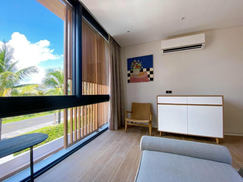 Phoenix Pool Villa Phu Quoc