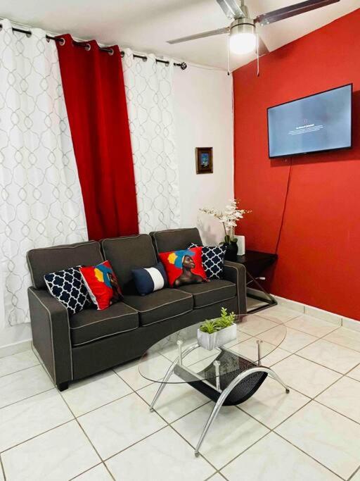 Beautiful 2 Bedrooms Aparment PR. — Hotel in San Juan