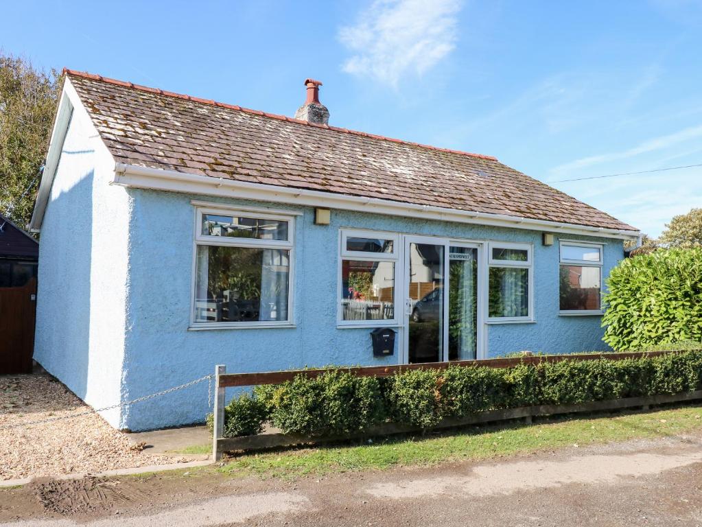 Meadowsweet, Skegness