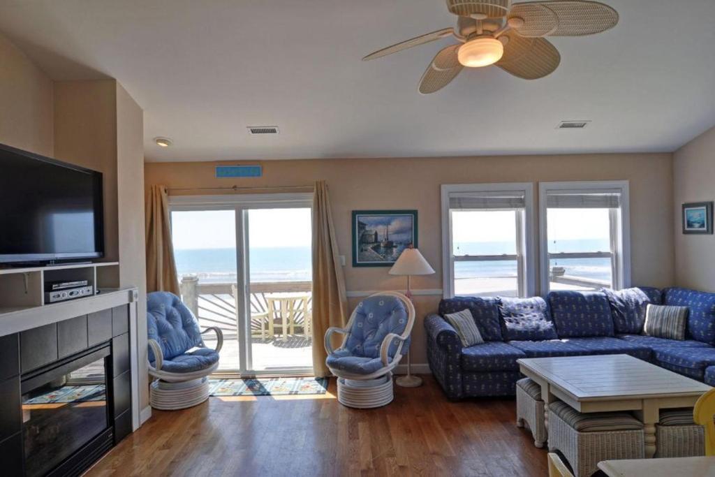 Escape Reality, North Topsail Beach