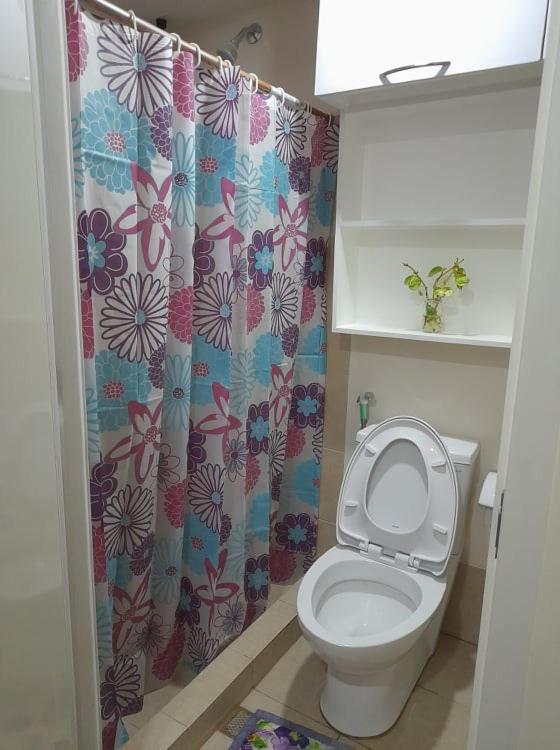 Stanford Suites 2 Lilian photo