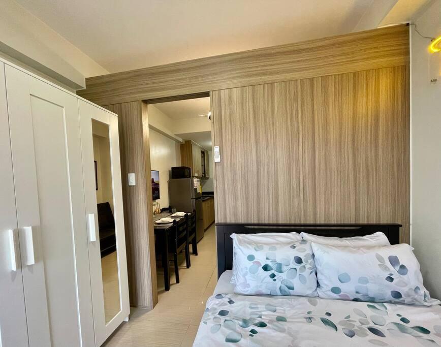 Shore Residences 2 Tower 3 RM 1525 photo