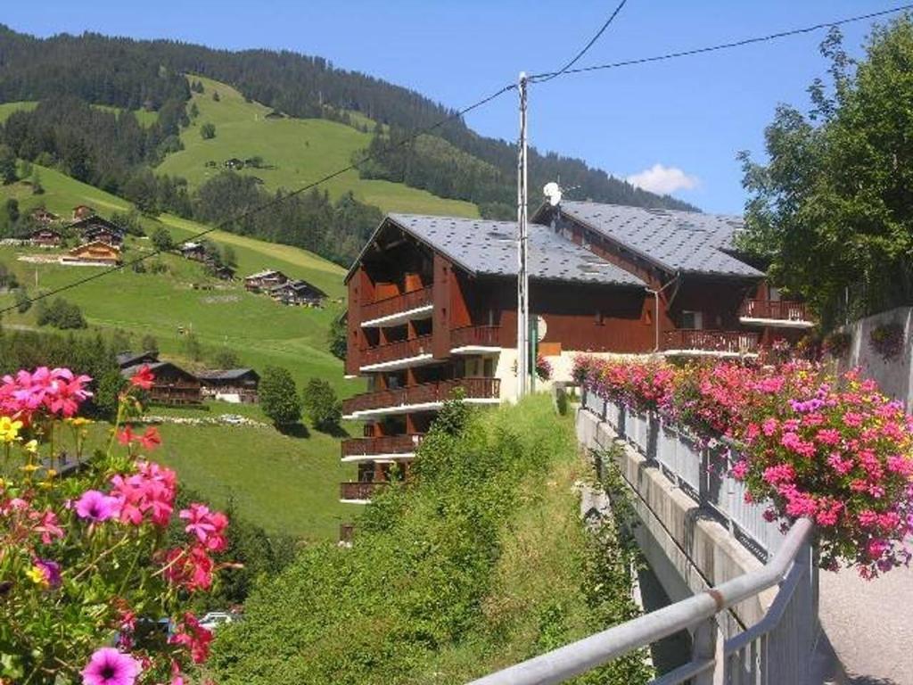 Appartement cosy pour 4 avec piscine et balcon à Arêches-Beaufort - 3