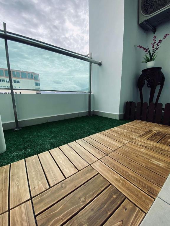 Summer Suites photo