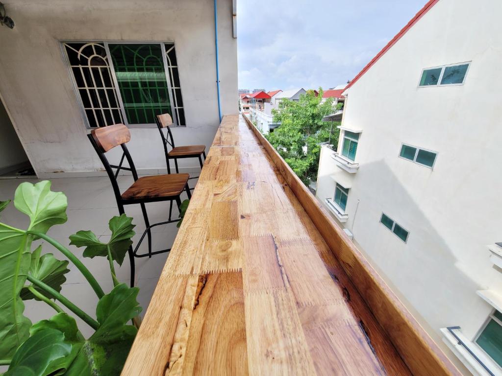 Yana House Phnom Penh photo