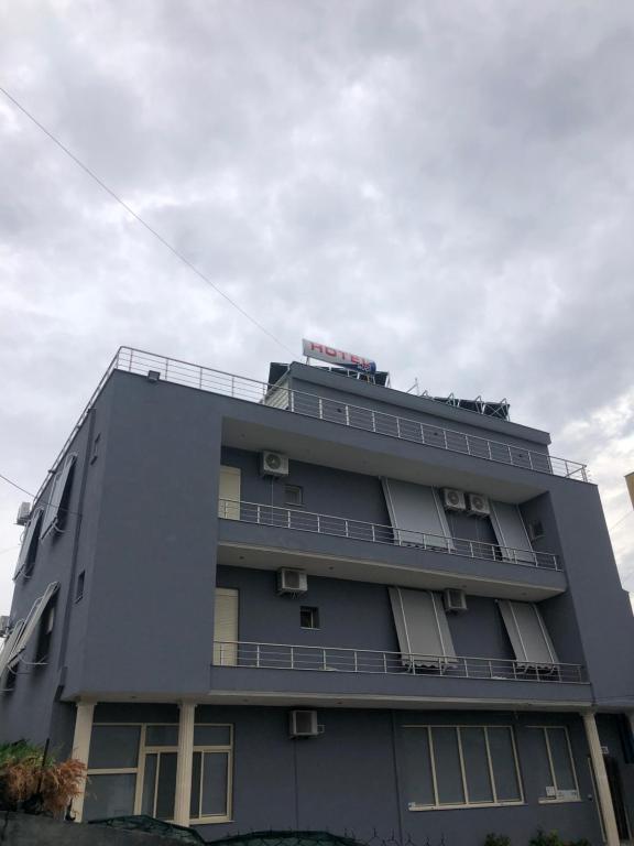Ruci Hotel