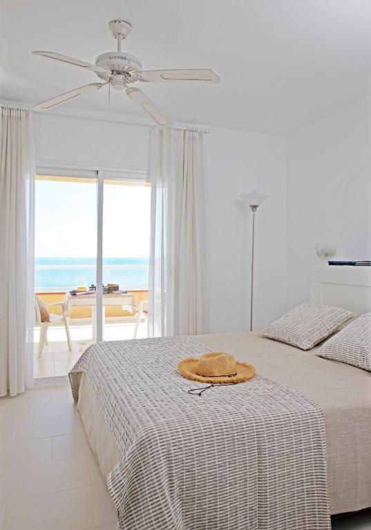 Apartamentos Golf Mar by La Costa photo