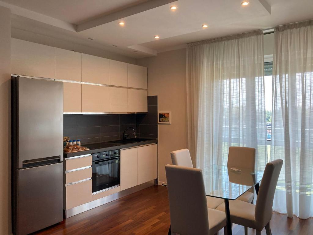 Achille Apartment - 4