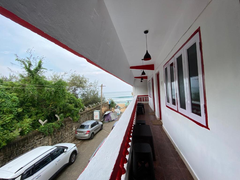 HANGOUT BEACH STAY photo