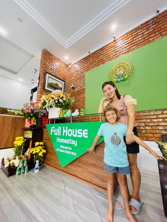 Full House Homestay