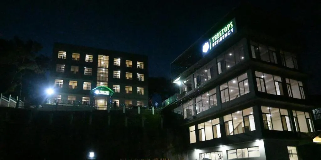 TreeTops Residency，位于西隆的酒店