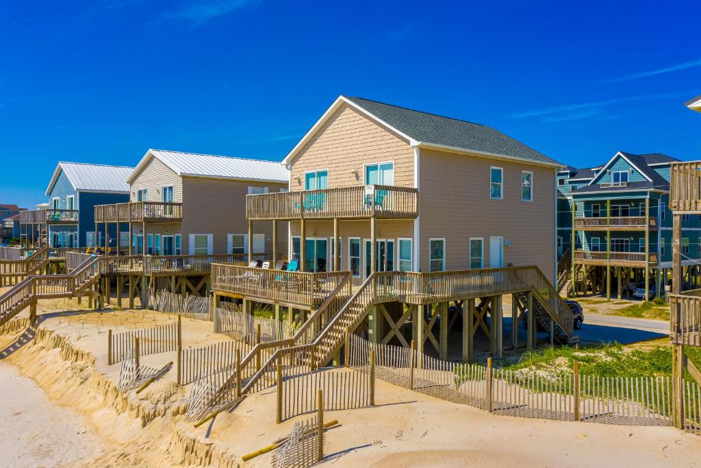 Briney Breezes, North Topsail Beach