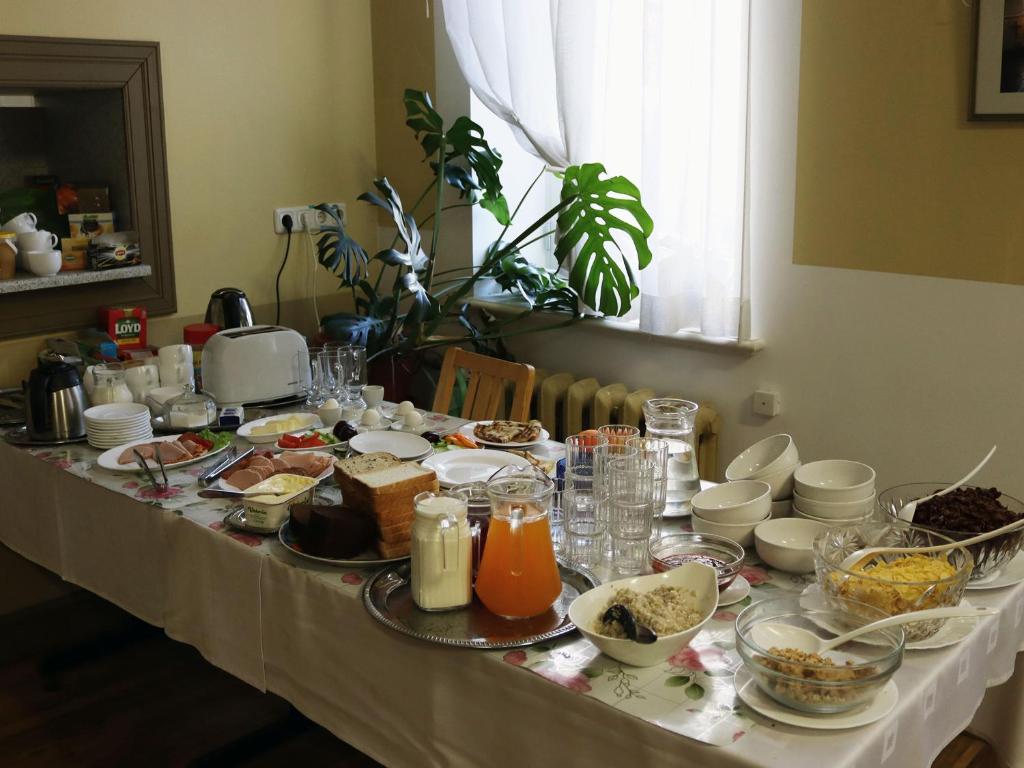 Food and beverages, Hostel Louna in Parnu