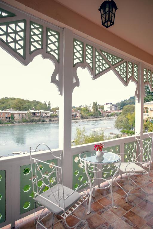 Hotel Paradise Road — Hotel in Kutaisi