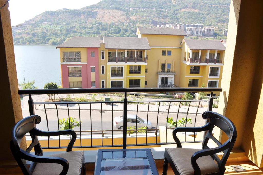 2BHK Lake View Apartment photo