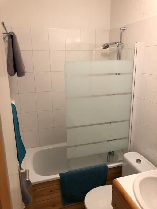 Central 3 bedroom chalet with balcony - 2