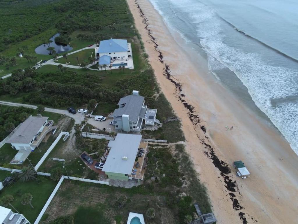 Tipsy Turtle Direct Oceanfront, Palm Coast