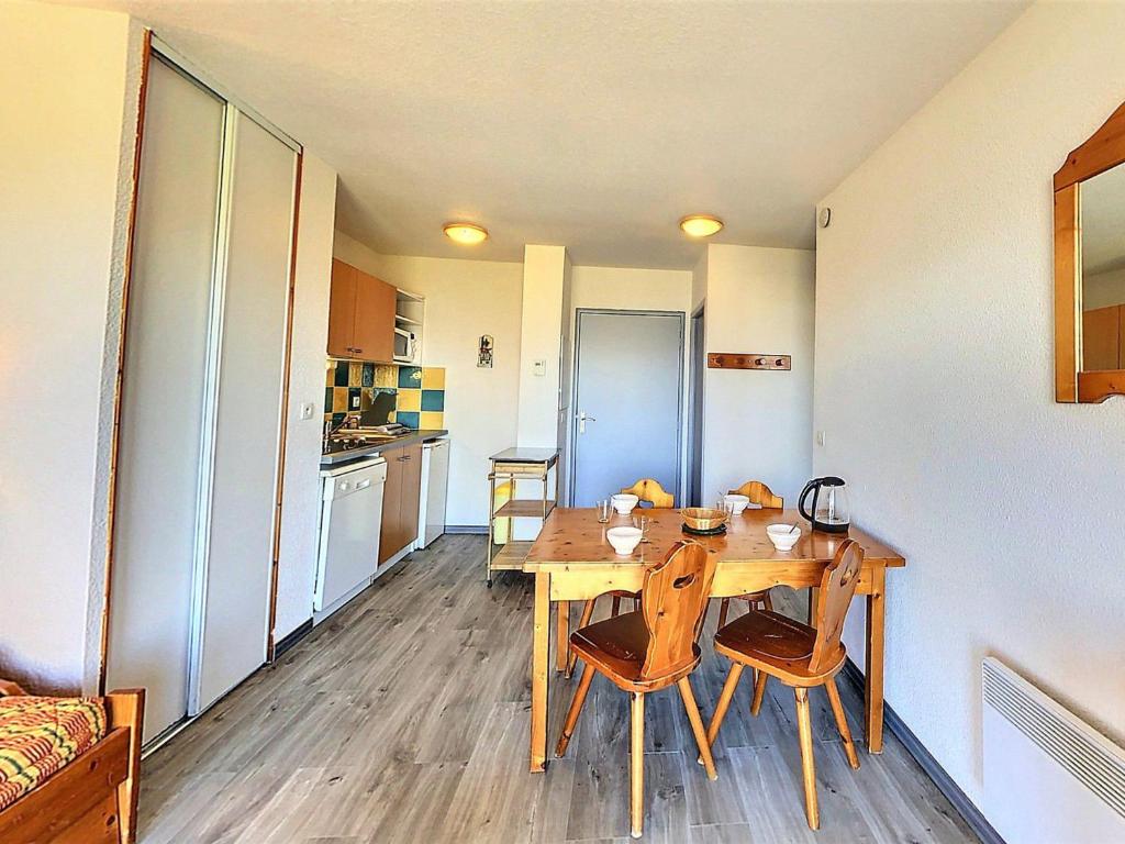 Appartement spacieux au pied des pistes avec balcon - 4