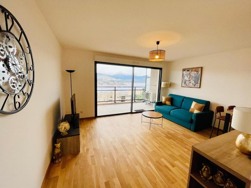 Ajaccio T2 grand standing neuf vue mer centre-ville & plages - 2