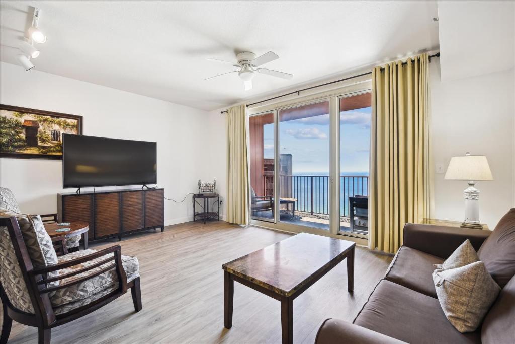 Shores of Panama 2321 by Book That Condo Holiday home in Panama City