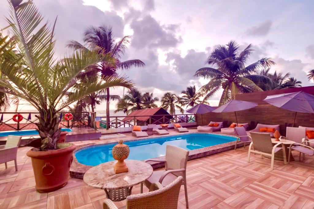 Pousada Beach House Coqueirinho photo