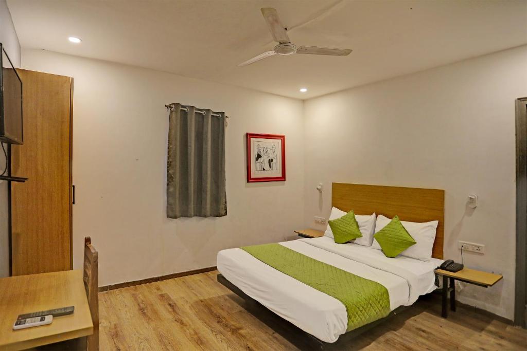 Hotel Admire Inn "Near Atal Chowk, Sector 15, Vasundhara" — Hotel in New Delhi and NCR