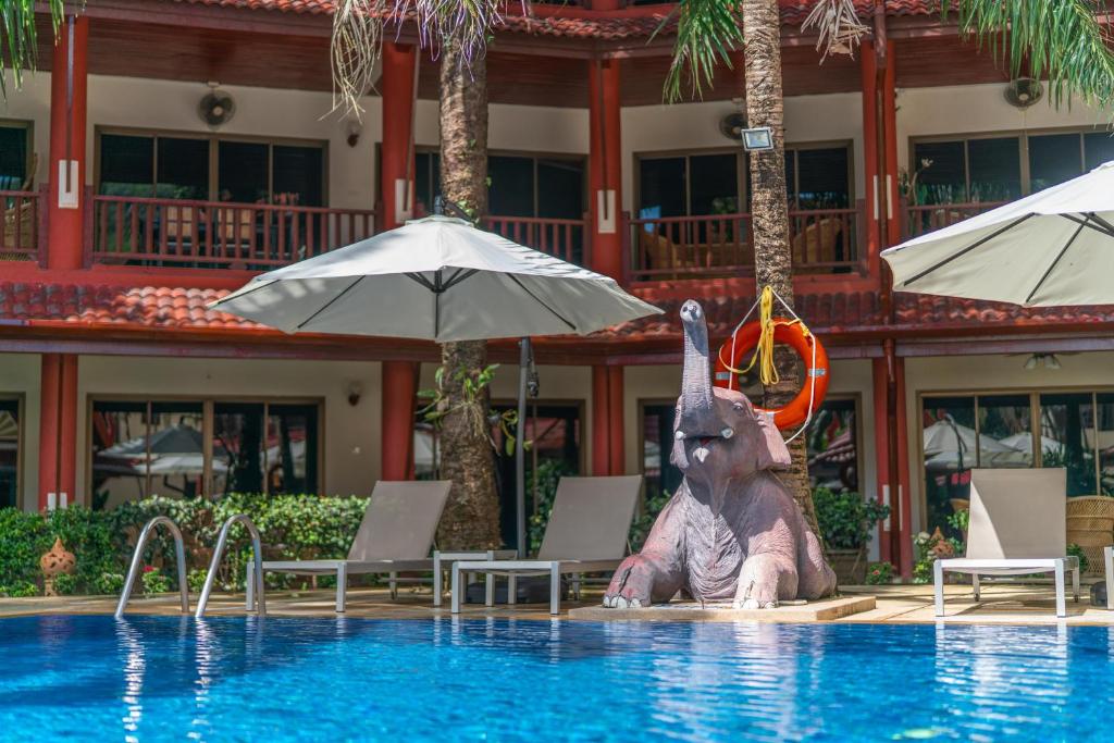 Sai Rougn apartment, Pláž Patong