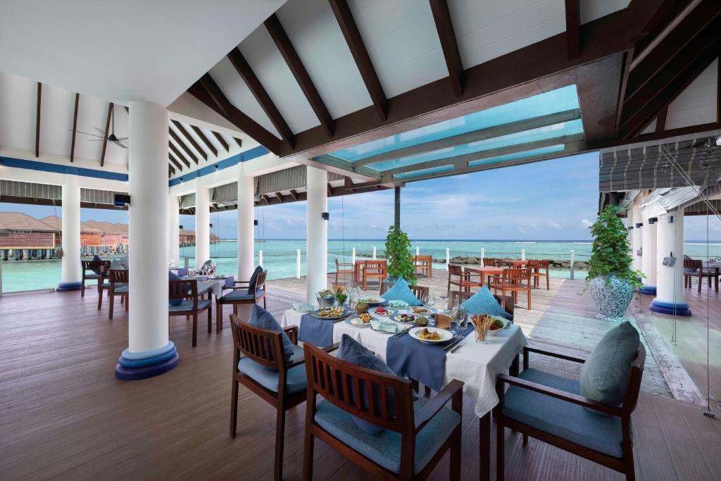 VARU by Atmosphere - Premium All Inclusive with Free Transfers — Restaurant & bars in Kaafu Atoll, Kaafu