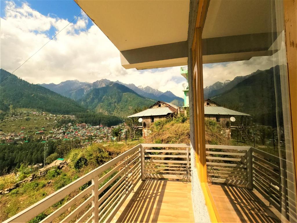 The View, Manali — Hotel in Manali