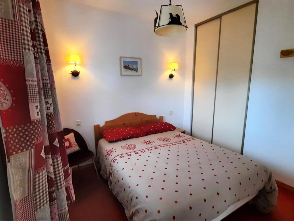 2 pièces cabine 6 pers, piscine, parking, wifi inclus à Orcières Merlette - FR-1-636-30 - 4