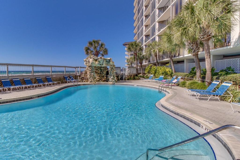 Edgewater Beach Resort