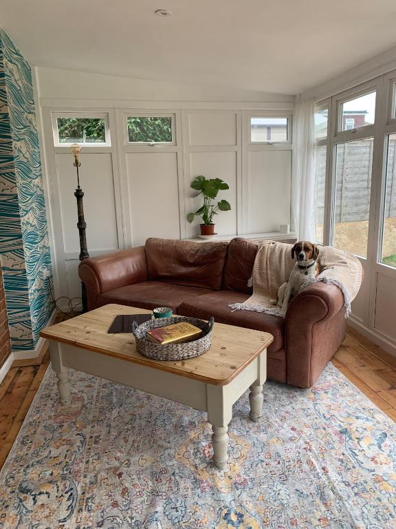 Seaside Studio Conversion, Selsey photo 2