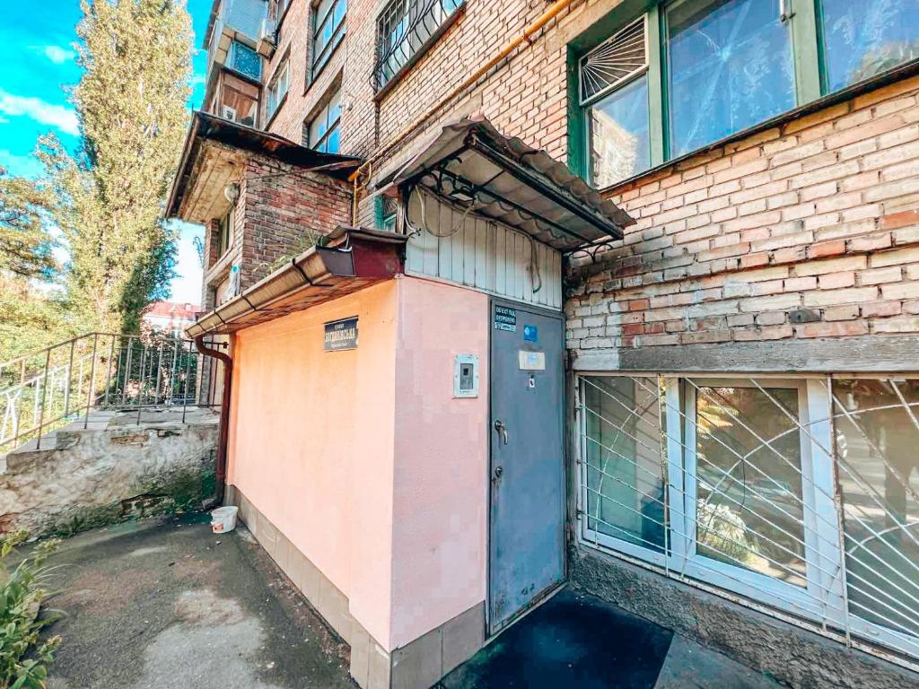 Guest House near Railway Station photo