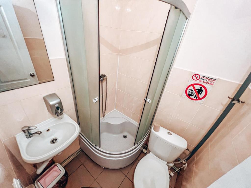 Guest House near Railway Station photo
