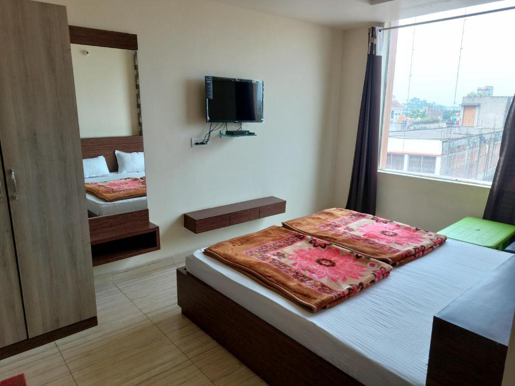 HOTEL SATYAM PALACE photo