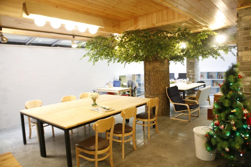 Twin Rabbit Guesthouse