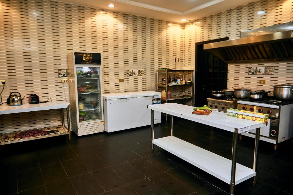 Food and beverages, 247 Luxury Hotel & Apartment Ajah in Lekki