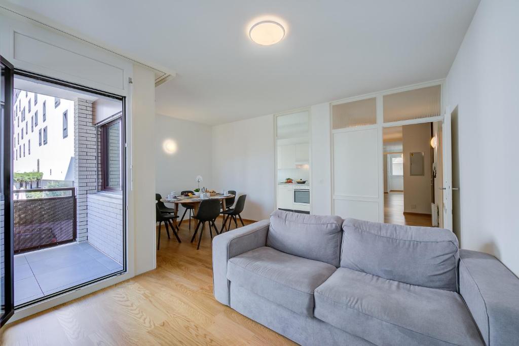 Locarno Place - 2