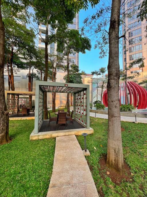 Cozy Studio Apartmen at Taman Anggrek Residences photo