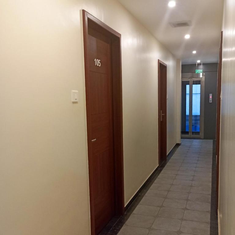 Sharman Suites photo