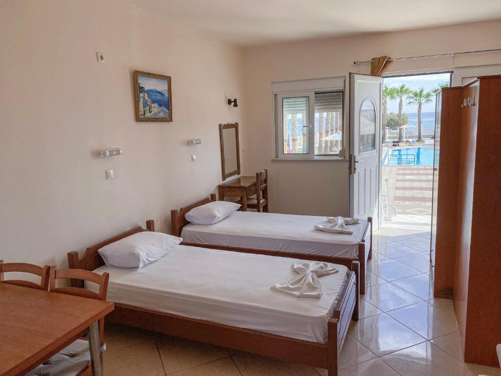 Mammis Beach Hotel — Hotel rooms in Kardamena, South Aegean