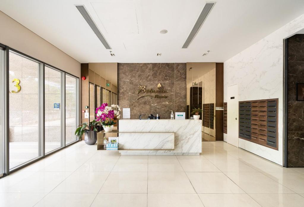 KIRAKUAN ☆CITY VIEW FLAT/SKY POOL/GYM