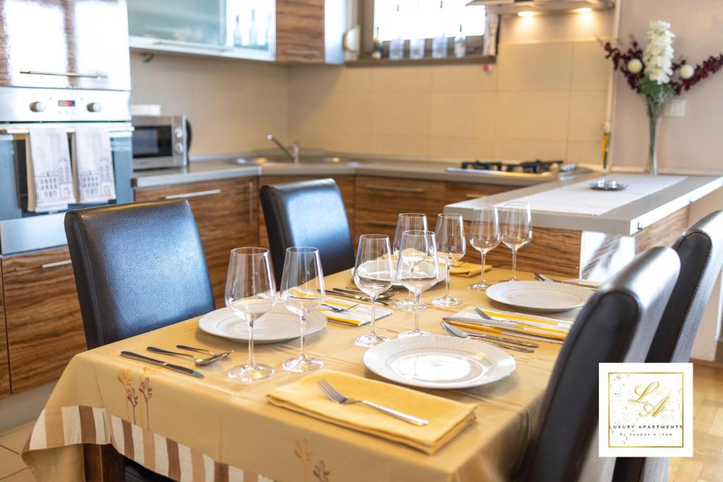 Luxurious apartment in the heart of Zagreb photo