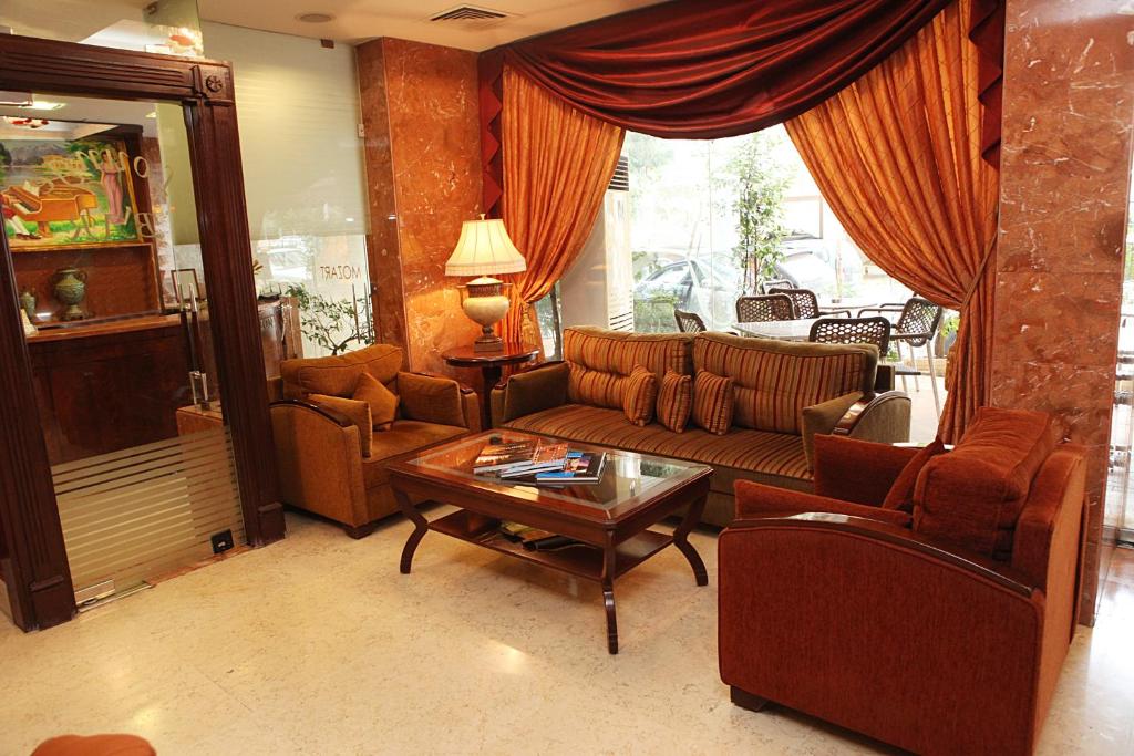 Mozart Hotel photo