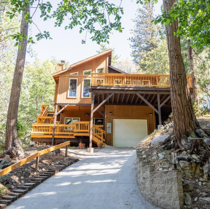 Lake Gregory Scandinavian Lodge in Crestline (CA) reviews, prices
