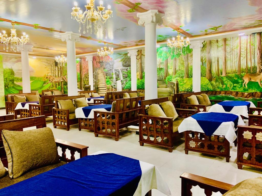 Dream Palace Resort - Dining image