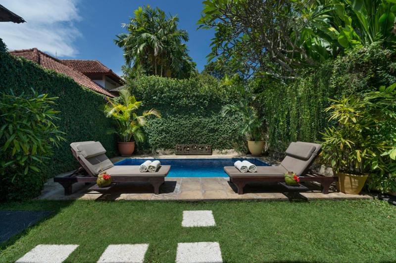 Villa Royal 6 Bedroom — Hotel in Bali