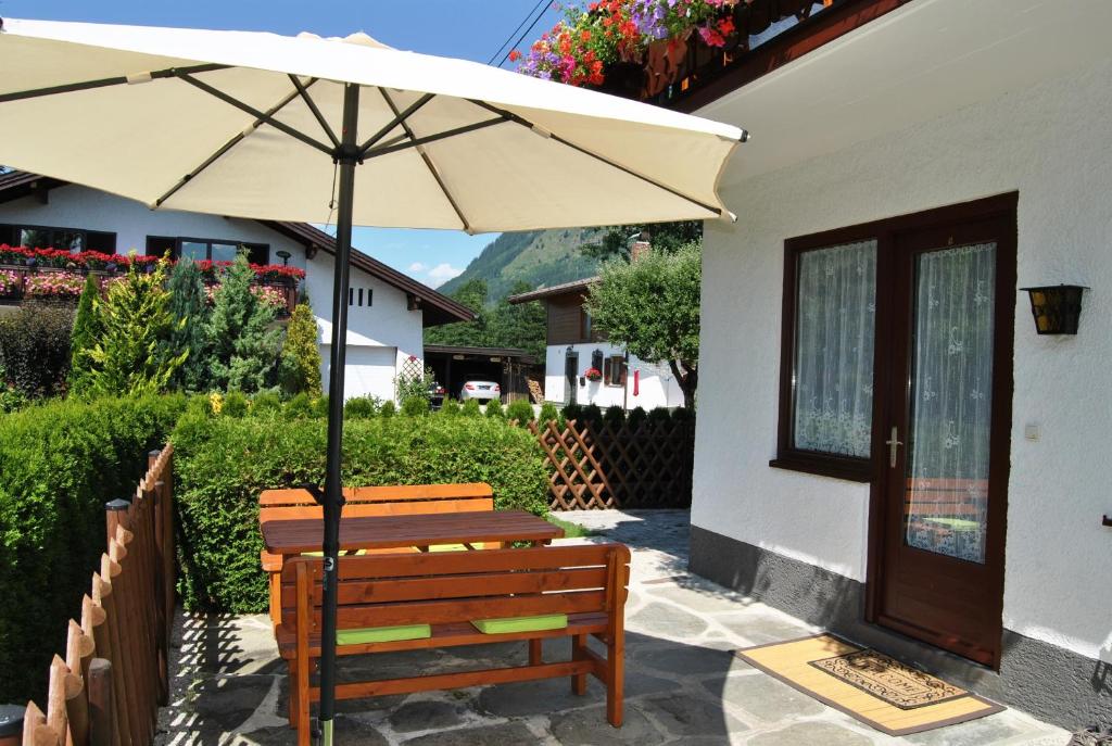Appartements Haus Sonnenschein photo