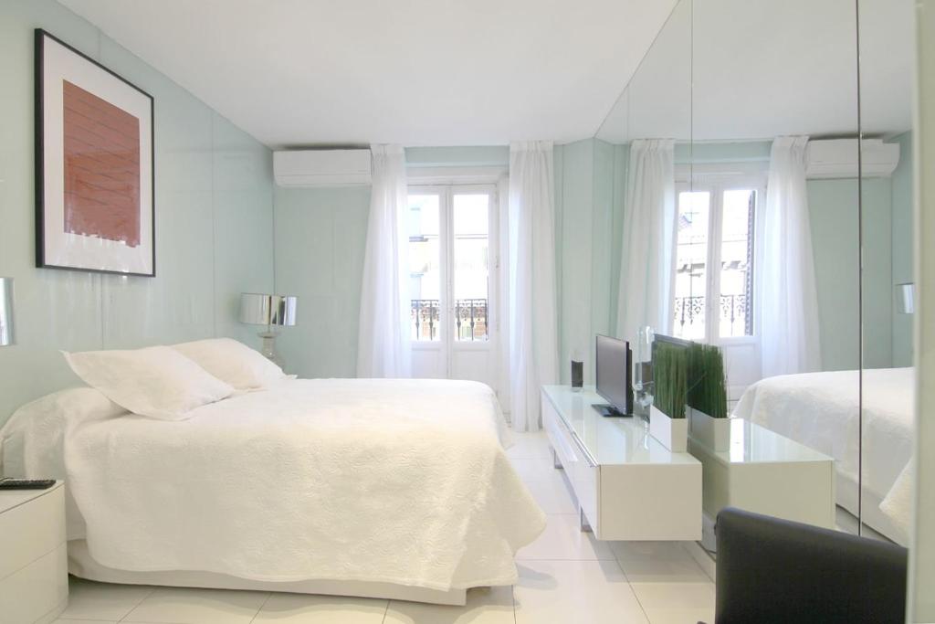 AmazINN Places Gran Via II — Hotel in Madrid