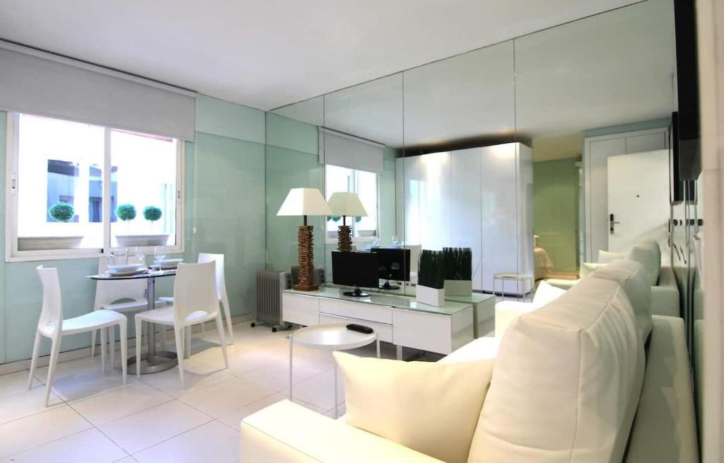 Apartamento Gran Via IV -Quinto Piso Sin Ascensor- - 1